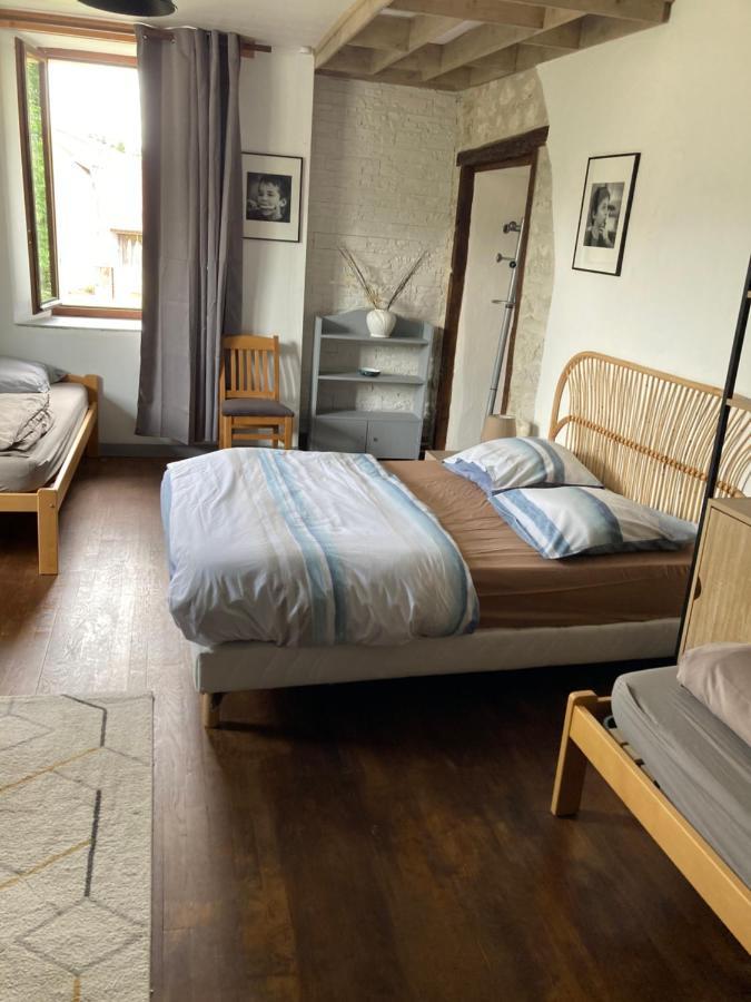 Le Chatelet La Chaux Neuve Exteriör bild